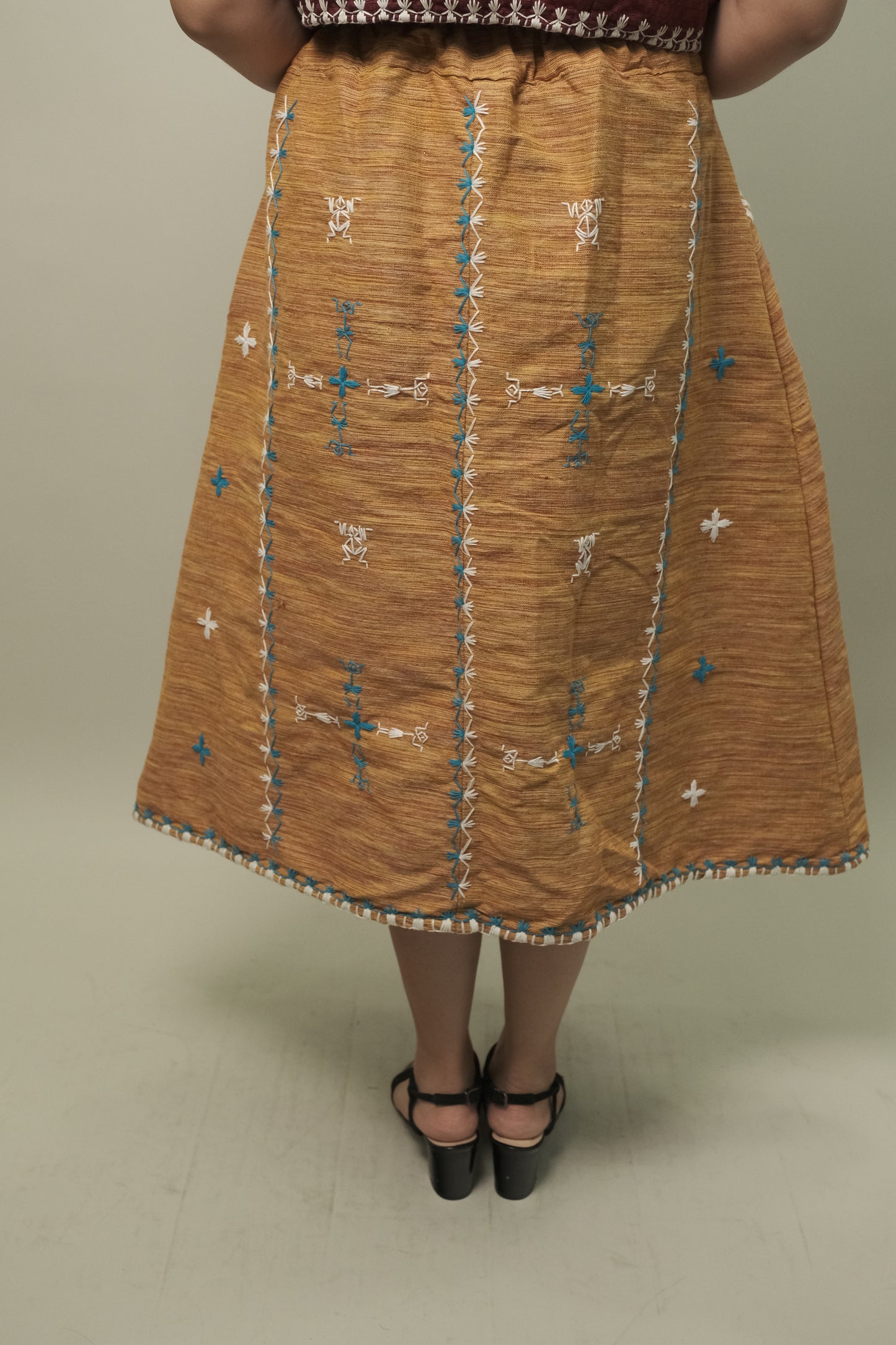 Tiniri Midi Skirt with Itneg Embroidery (Mustard-Beige)