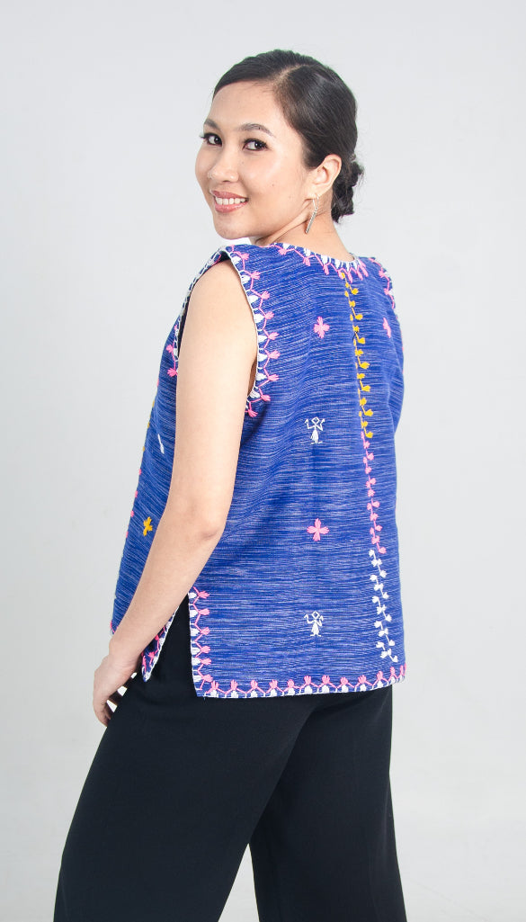 Tiniri Sleeveless Blouse with Itneg Embroidery
