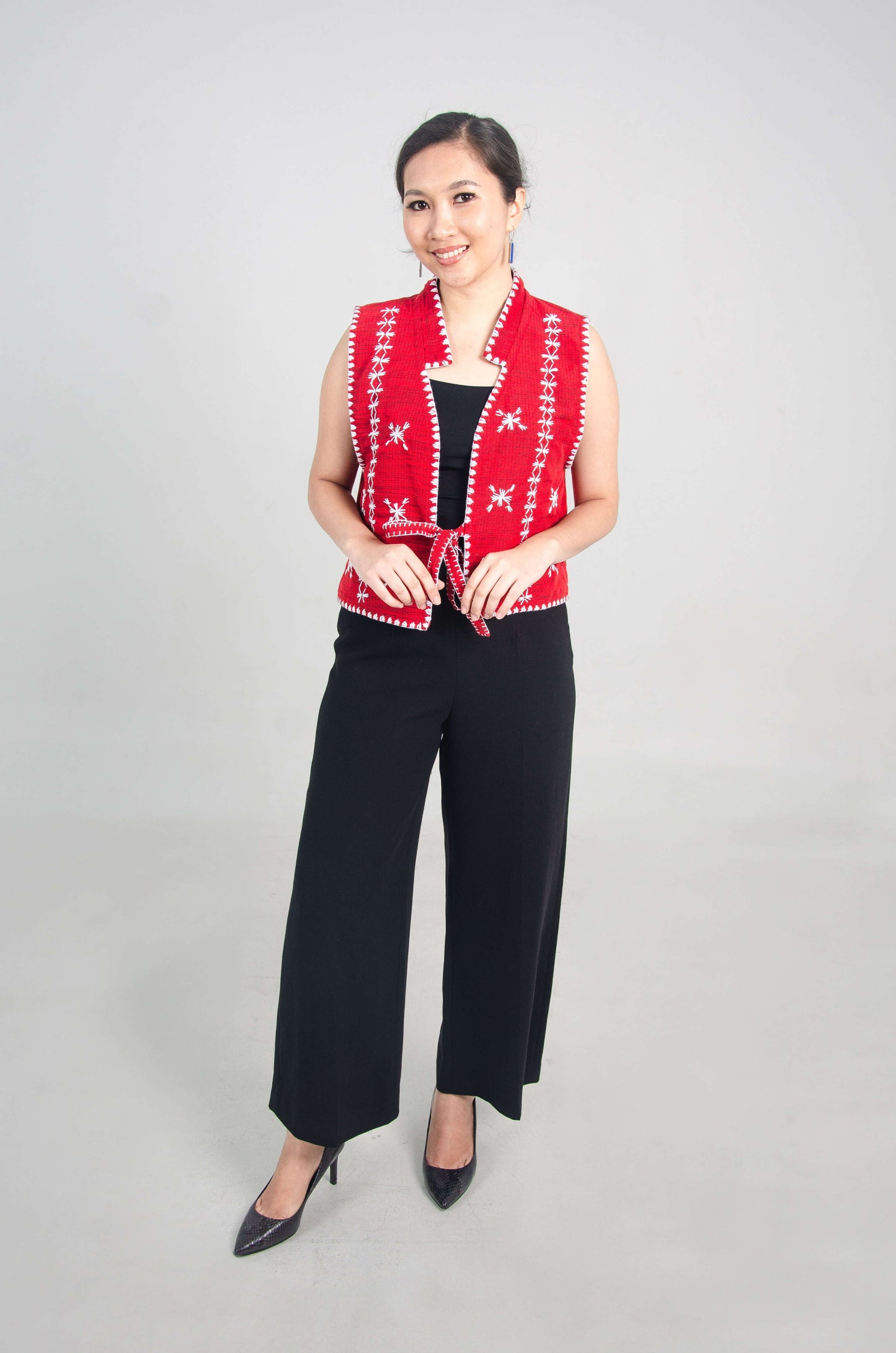 Tiniri Vest with Itneg Embroidery