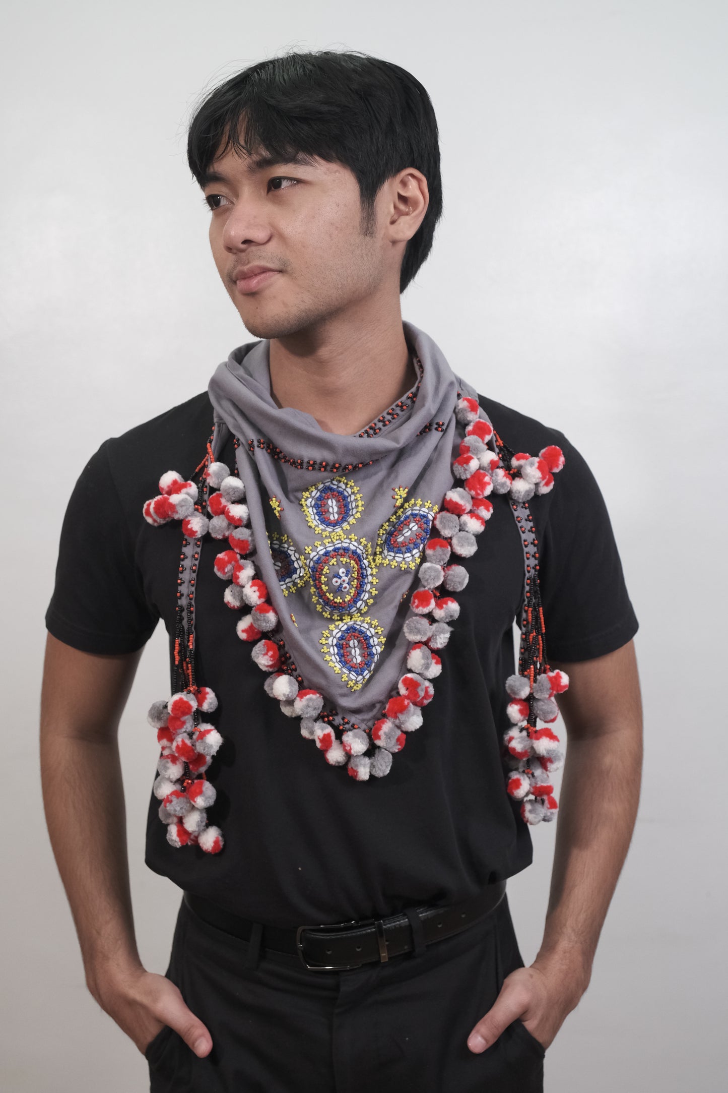 Tangkulo Scarf with Glass Beads (Gray)